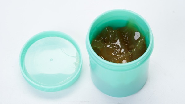 為什么無鉛錫膏越刮越稀呢？什么原因造成？