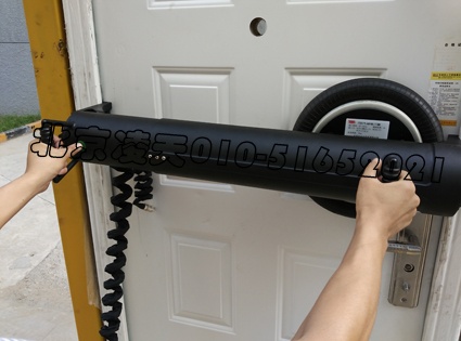 北京凌天外開(kāi)式氣動(dòng)破門器通過(guò)公安部檢測(cè)認(rèn)證